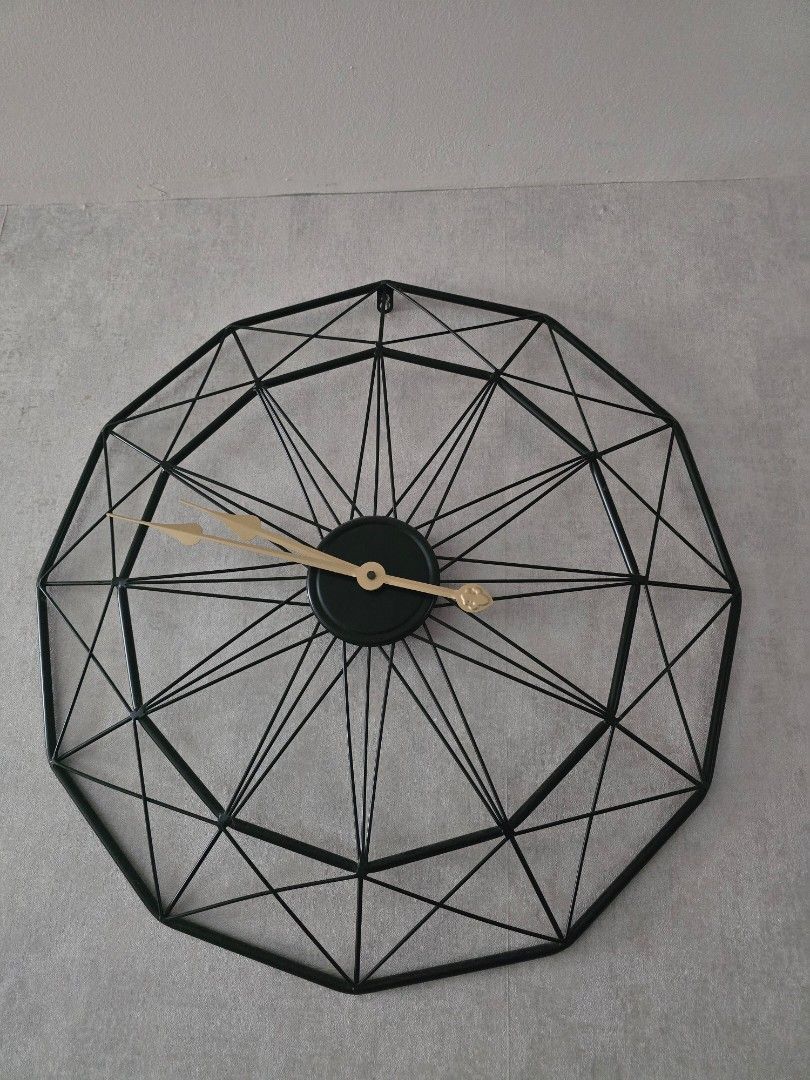 Geometric Wall clock