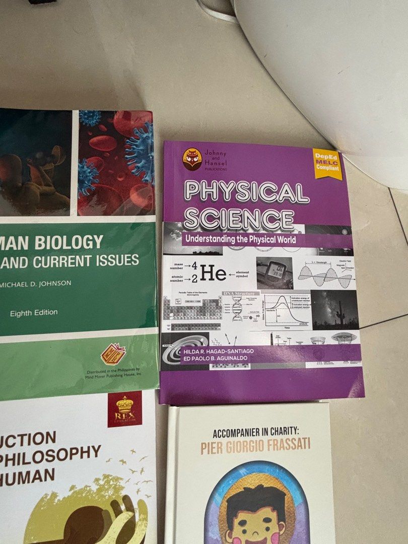 GRADE 11 BOOKS UST SHS (Category: Textbooks) located in Manila. Submitted by jen_closet08 (Listing ID 1372126946, Image 3). Description: UST SHS BOOKS TAKE ALL 3500 Pwde pick up Near UST Will give disc if lahat kukunin madali lng ako kausap Just pm your offer.