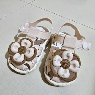 (Kategori: ) berada di . Dikirim oleh classieroom.id (ID iklan 1372099044, Gambar 1). Deskripsi: .