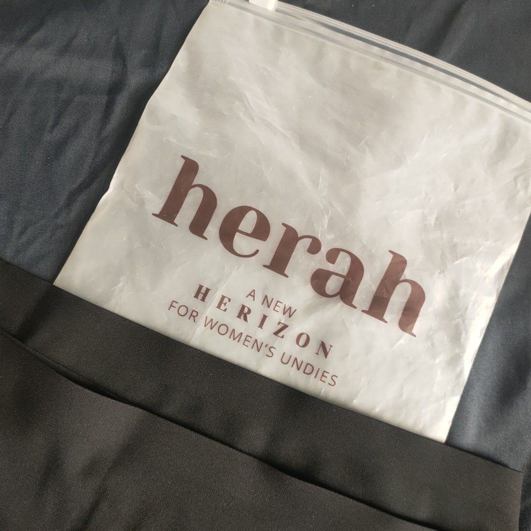 Herah Seamless Bikini Panty (Category: Undergarments & Loungewear) located in Manila. Submitted by fystuffz (Listing ID 1372182975, Image 1). Description: Never been used Brand new Bikini Type RFS: Bought the wrong size and naka stock nalang.
