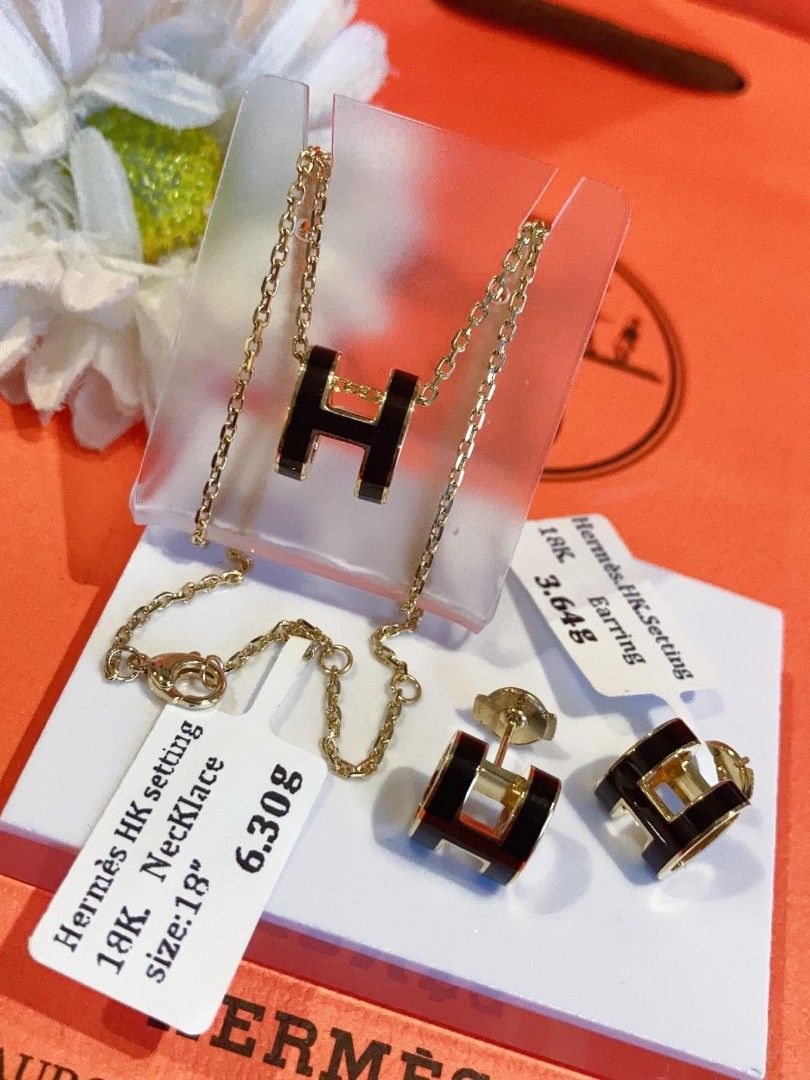 Hk gold Black Onyx H set (Category: Necklaces) located in Manila. Submitted by shaineofpreciousjewelshop (Listing ID 1372150874, Image 3). Description: .