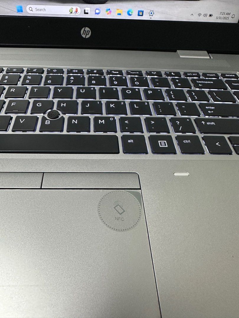 HP Laptop 14” (Category: Laptops & Notebooks) located in Singapore. Submitted by ddinm88 (Listing ID 1372101092, Image 2). Description: HP Laptop windows 11pro i5 7th /8th gen 128gb ssd nvme 512gb hdd 16gb ram ddr4 14”Display Backlight keyboard ⌨️ Ms office installed come with everything price can negotiate .
