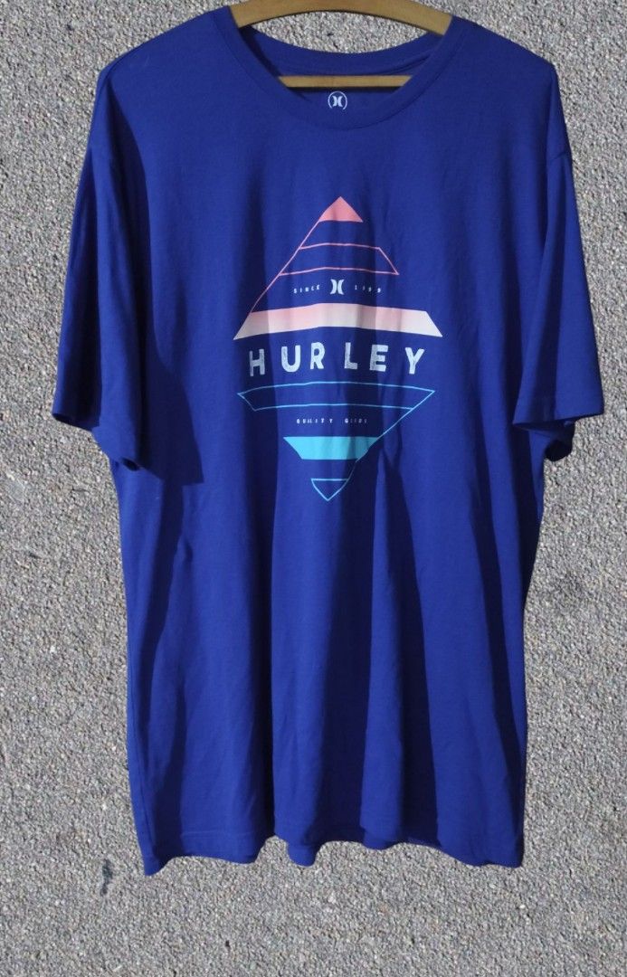 Hurley As New Condi XXL (Category: Tshirts & Polo Shirts ) located in Davao. Submitted by alllook (Listing ID 1372249522, Image 1). Description: width 23 length 32 color rate 10/10 no issue.