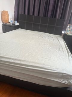 (Category: ) located in . Submitted by sg287 (Listing ID 1372102517, Image 1). Description: .