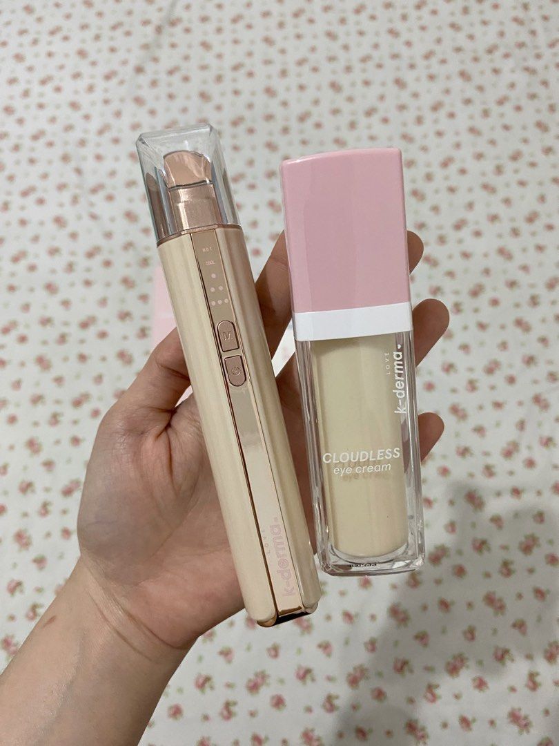 Love k-derma eyelift wand (Category: Face Care) located in Paranaque City. Submitted by sweet.delight (Listing ID 1372202323, Image 1). Description: with free eye cream used twice.