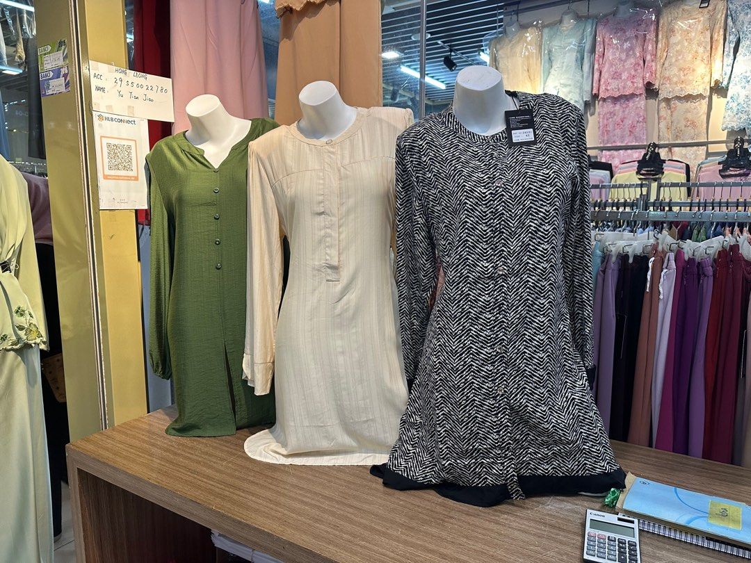 Mannequin (Category: Announcements) located in Kuala Lumpur. Submitted by keisumjiao (Listing ID 1371699154, Image 1). Description: No use already .