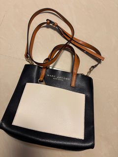 （分類：）位於 。 由 kwc1211 提交（商品編號 1372108893，圖片 1）。簡介： 。