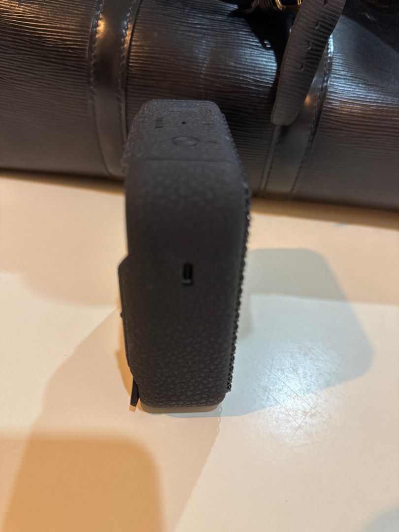 Marshall Willen Bluetooth Speaker - Black (Category: Soundbars, Speakers & Amplifiers) located in Singapore. Submitted by jedmontecarlo (Listing ID 1372205377, Image 3). Description: Check out this awesome Marshall Willen speaker! It's a portable Bluetooth speaker that delivers a great sound experience. The speaker is in great condition, and it's perfect for listening to music on the go. The black color gives it a sleek and stylish look. It's a g