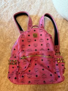 (Category: ) located in . Submitted by poshpink (Listing ID 1372204532, Image 1). Description: .