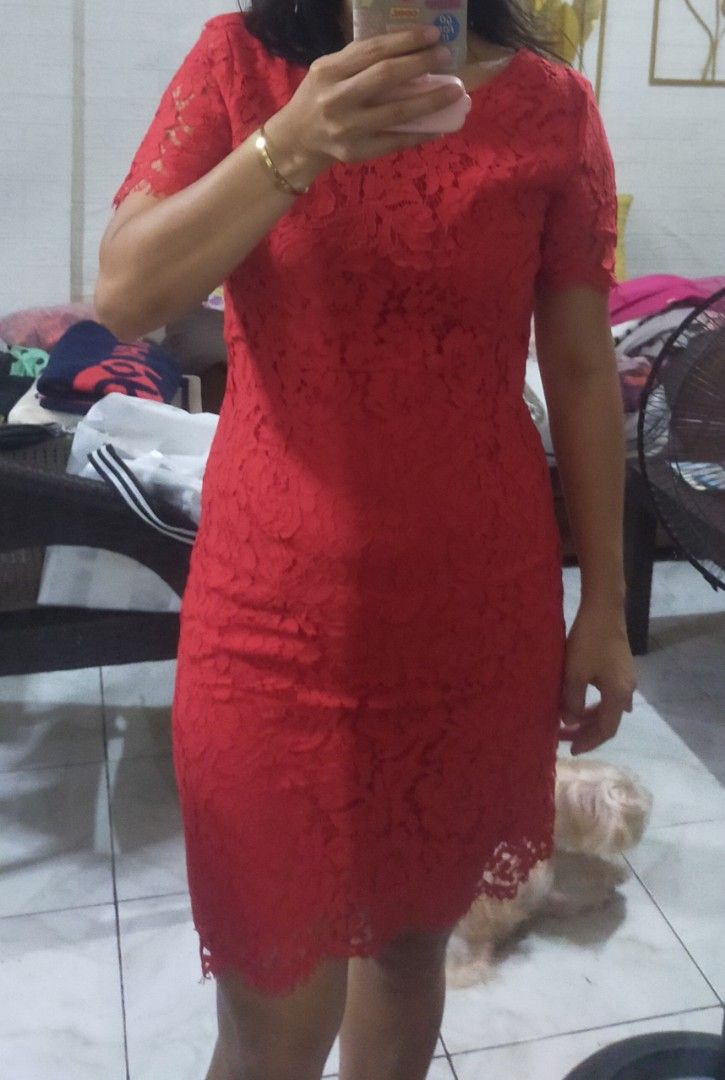 Bundle Mix dress (Category: Dresses) located in Cavite. Submitted by jaycel79 (Listing ID 1372199433, Image 1). Description: small to med size. the red one is brand new with tag..