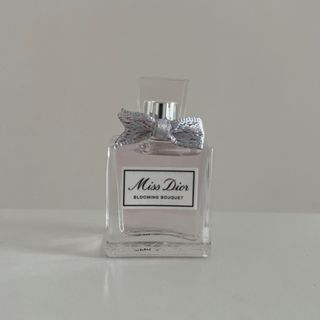 （分類：）位於 。 由 ondablu 提交（商品編號 1372091946，圖片 1）。簡介： 。