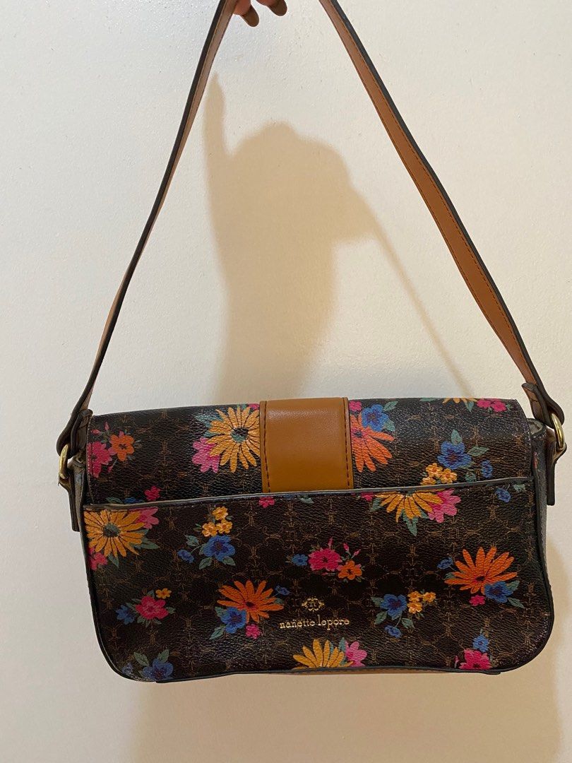 Nanette Lepore bag (Category: Shoulder Bags) located in Marikina City. Submitted by wardrobemadness_ (Listing ID 1372140926, Image 2). Description: .