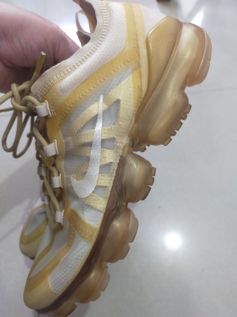 Nike Vapormax 2019 Gold US 9.5 (Category: Sneakers) located in Quezon City. Submitted by gzerimar (Listing ID 1372162050, Image 1). Description: no box. only used a few times indoors.