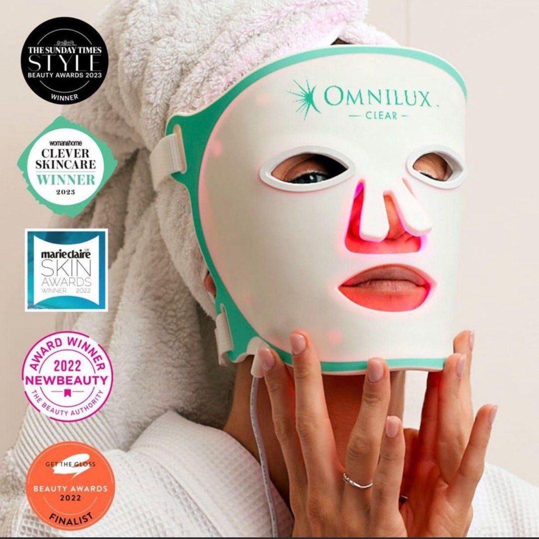 Omnilux Clear LED Mask (Category: Face Care) located in Mandaluyong City. Submitted by toby.yumi (Listing ID 1372181982, Image 1). Description: Omnilux Clear is the most powerful medical-grade, home LED treatment available for acne-prone skin. It’s been tested, proven, and backed by peer-reviewed science, all to ensure the best possible outcomes and performance. We use the most clinically effective LEDs available, optimized for superior results. 