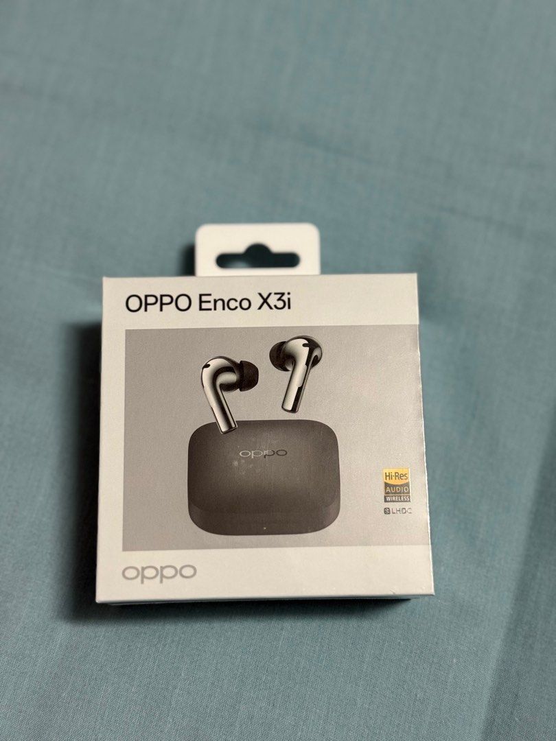 OPPO Enco X3i Wireless Earbuds unopened (Category: Earphones) located in Singapore. Submitted by linshuangs36877 (Listing ID 1372207438, Image 1). Description: Selling a brand new pair of OPPO Enco X3i wireless earbuds. These earbuds are still in their original packaging and have never been used. They come with a charging case and are ready to go. The earbuds are designed to provide a high-quality audio experience. If you're looking for a new pai