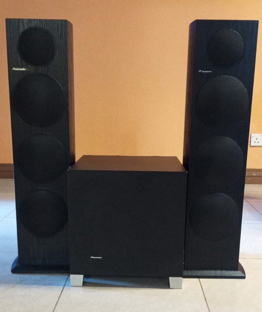 Pioneer Speaker System - SP-FS51-LR (Category: Soundbars, Speakers & Amplifiers) located in Singapore. Submitted by nairaarav171733 (Listing ID 1372133170, Image 1). Description: .