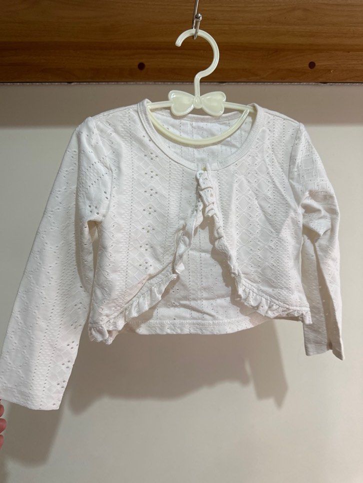 PRELOVED American Princess Dress (Category: Babies & Kids Fashion) located in Pasig City. Submitted by iyasmommy (Listing ID 1372160427, Image 2). Description: Preloved American Princess Dress with free Shein Kids Cardigan Size: 2T *Shein cardigan fits up to 4y/o.