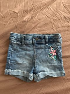 (Category: ) located in . Submitted by laradolly (Listing ID 1372155528, Image 1). Description: .