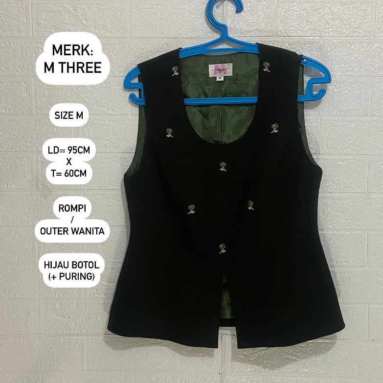 PRELOVED M THREE ORI ROMPI/OUTER WANITA HIJAU BOTOL (+Puring) (Size M ...