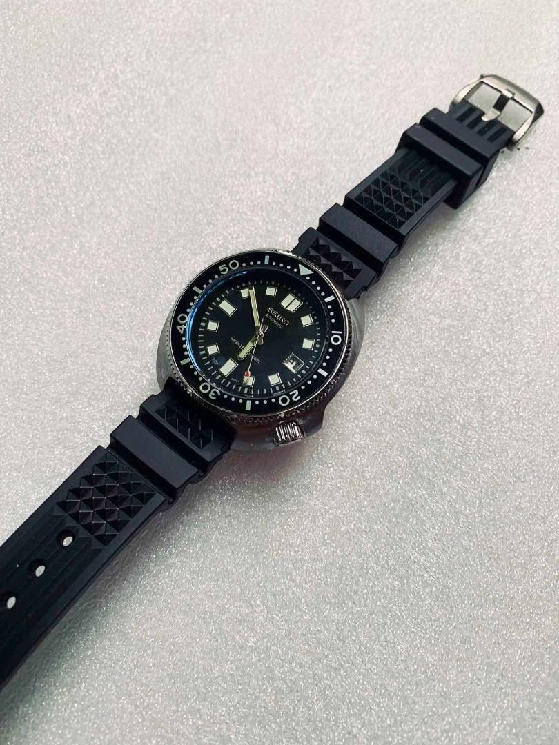 Seiko 6105 mod (Category: Men's Watches) located in Pasig City. Submitted by askabel (Listing ID 1372137087, Image 3). Description: Budget meal version.. base watch is quartz.. we all know that it should be automatic.. I can’t find an automatic movement that will fit the casing of the watch. the NH35 won’t fit.. that is why the day/date window can only display 1 row if u can find an automatic movement that will fit the case and dial, u will solve