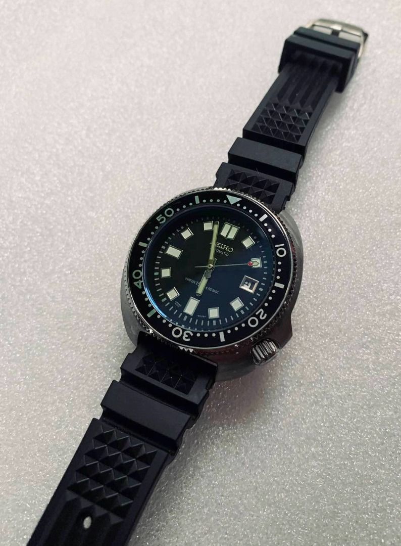 Seiko 6105 mod (Category: Men's Watches) located in Pasig City. Submitted by askabel (Listing ID 1372137087, Image 1). Description: Budget meal version.. base watch is quartz.. we all know that it should be automatic.. I can’t find an automatic movement that will fit the casing of the watch. the NH35 won’t fit.. that is why the day/date window can only display 1 row if u can find an automatic movement that will fit the case and dial, u will solve