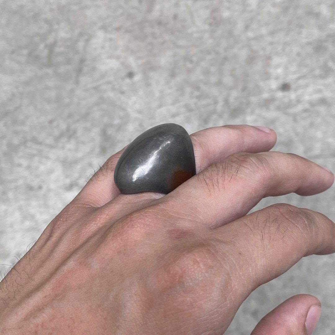 Silver Coated Copper Dome Ring (Category: Jewelry) located in Valenzuela. Submitted by 8899locker (Listing ID 1372273395, Image 2). Description: ID: Silver Coated Copper Dome Ring Price: P1,000 Size: 9 Look at those patina 🤌 All sales are final..