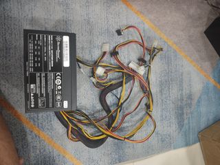 (Category: ) located in . Submitted by lol_decluttering (Listing ID 1372097252, Image 1). Description: .