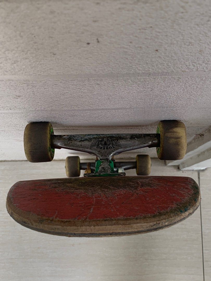 Skateboard Full Set Up (Category: Other Sports Equipment and Supplies) located in Binan City. Submitted by andreiyban83558 (Listing ID 1372105774, Image 3). Description: Deck: MAOD 8.25 Trucks: Tubero 149 Kumander Kobra Wheels: Brains 55mm Bearings: Bones reds Hardware: Diamond supply .