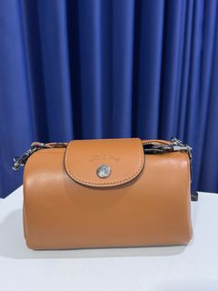 (Kategori: ) berada di . Dikirim oleh monsoe (ID iklan 1372209035, Gambar 1). Deskripsi: .