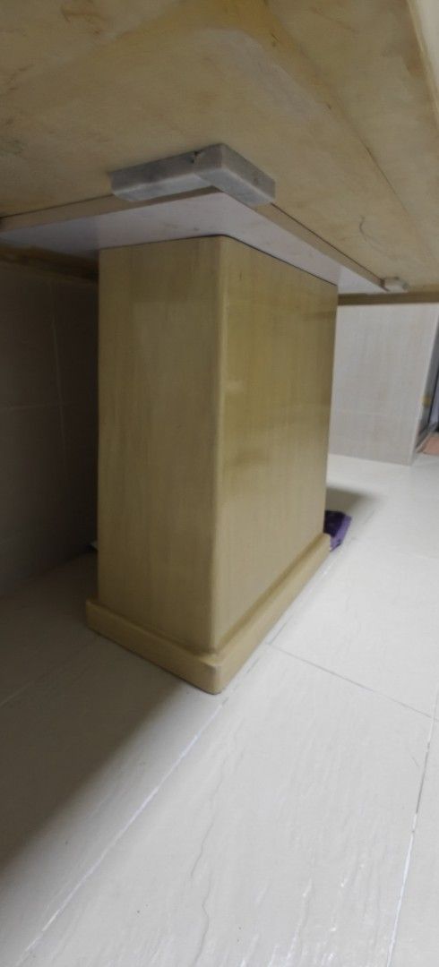 Square marble table (Category: Tables & Sets) located in Singapore. Submitted by malimd43 (Listing ID 1372236623, Image 3). Description: 1. 4 chairs will give away 2. table conditions 9/10 3. price negotiable 4. find your own transportation & manpower collection at 460117.