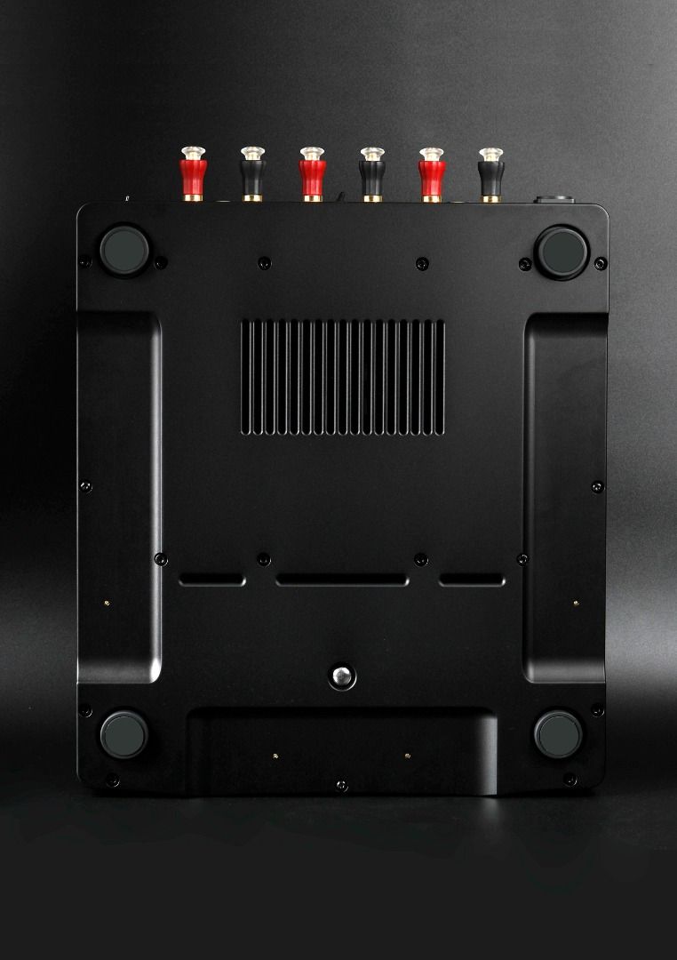 Starke Sound A3 3-channel Power Amplifier, Class A+AB, 620 watts per channel at 4 Ω (Category: Soundbars, Speakers & Amplifiers) located in Singapore. Submitted by element5_projector (Listing ID 1372173114, Image 3). Description: Starke Sound A3 3-channel Power Amplifier, Class A+AB, 620 watts per channel at 4 Ω Over the years, home theater amplifiers have delivered strong performance, but many prioritize power specifications over sound quality. 