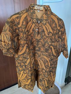 (Kategori: ) berada di . Dikirim oleh nola_garagesale (ID iklan 1372119919, Gambar 1). Deskripsi: .
