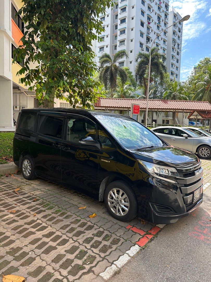 TOYOTA NOAH HYBRID FOR RENT (EXTREMELY GOOD CONDITION FOR PHV)62872684947969111