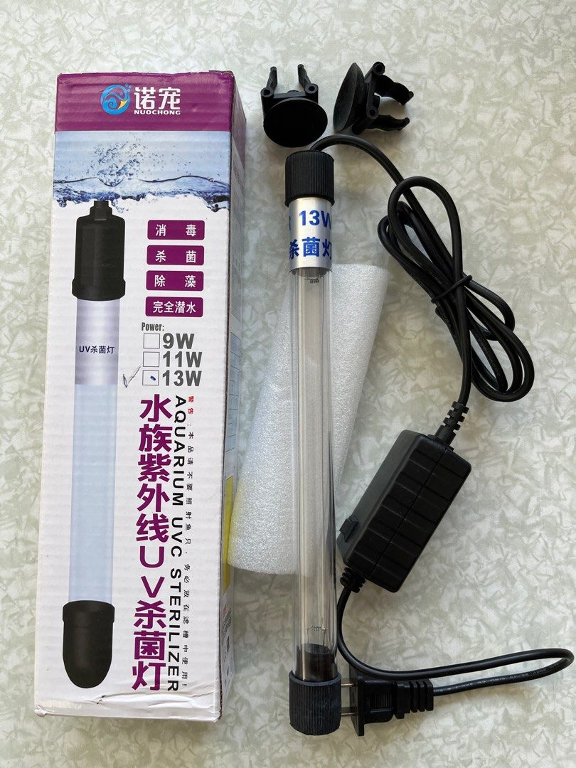 由 encounter_happiness (刊登 ID 1372186734，圖片 1) 提交，位於 台北市 (Taipei) 的 水族紫外線UV殺菌燈13W (類別：寵物健康與美容)，說明：全新未用過，長度是24.5cm 左右。試過開一秒測試有亮燈。 希望有需要的人可以用得着，不要浪費。 不接受退貨。。