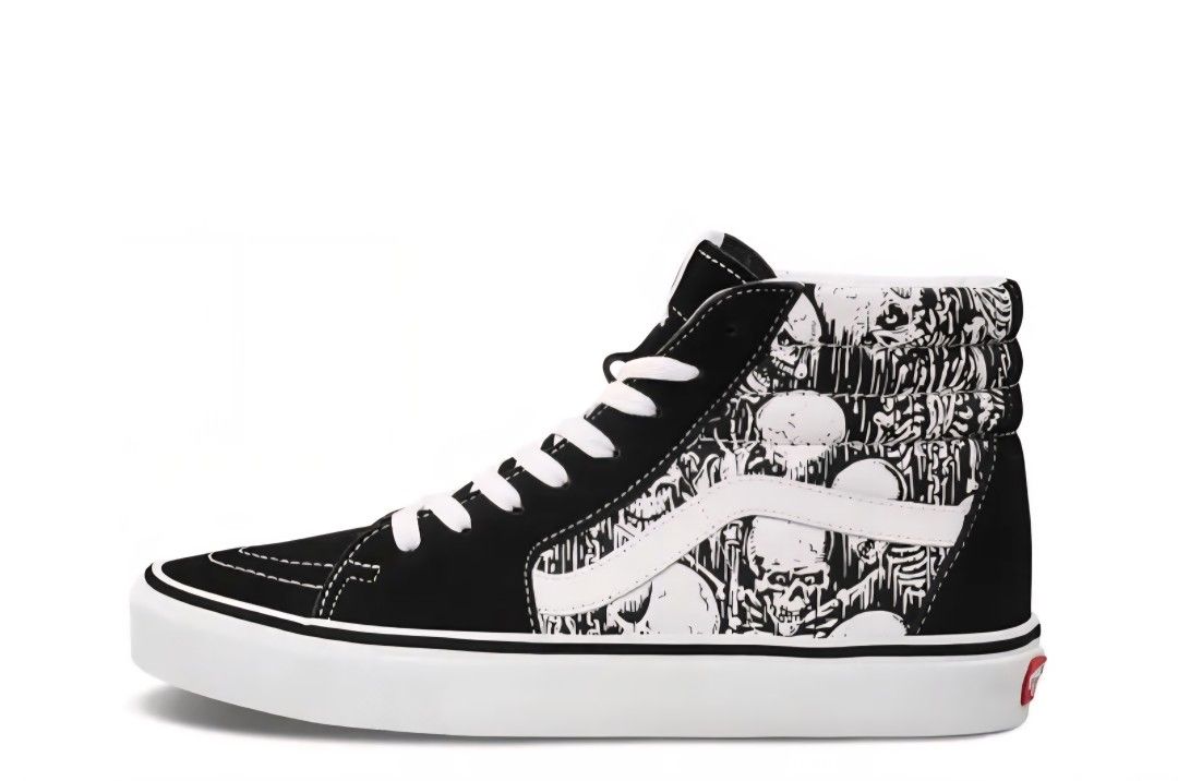 Vans Sk8-Hi 'Forgotten Bones' Black/True White size 42, Fesyen