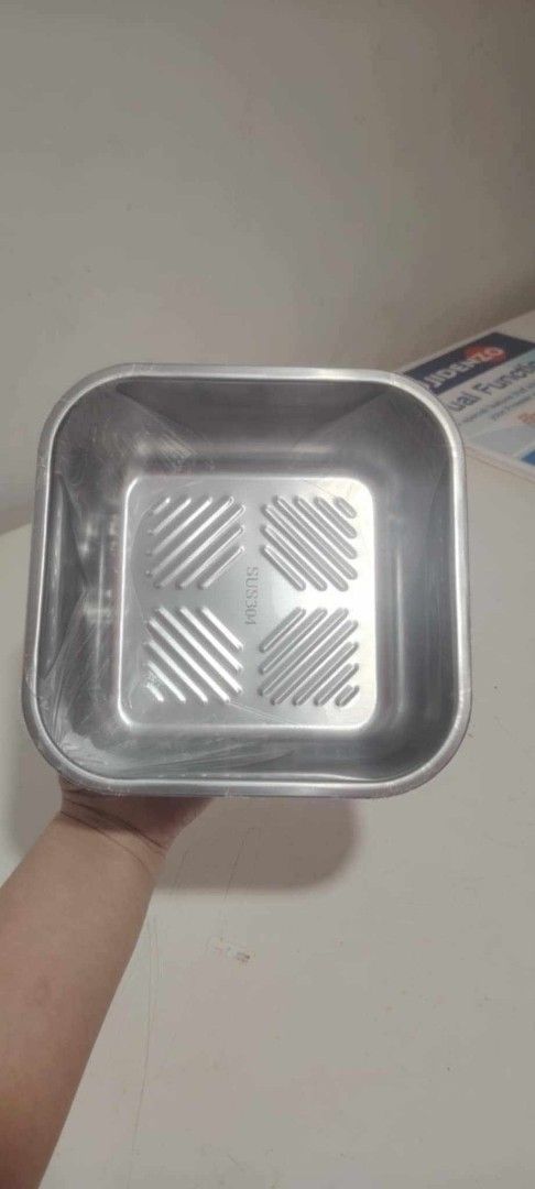 vb lunch box buy 1 take 1 (Category: Food Organization & Storage) located in Manila. Submitted by dolorchris69891 (Listing ID 1372220301, Image 2). Description: DITO TAYO SA SURE STOCKS ‼️ BUY1 TAKE1 ‼️ STAINLESS LUNCH BOX PANG MATAGALAN NA LUNCHBOX BA ANG HANAP MO? ITO NA YUN 😍 ANG LAKI NYAN, MAKAPAL PA 💯 with handle 💙 Affordable pa 😊 Pang sharonyan pa Dm or call 09754403574.