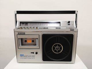 (Category: ) located in . Submitted by vintageappeal (Listing ID 1372262992, Image 1). Description: .