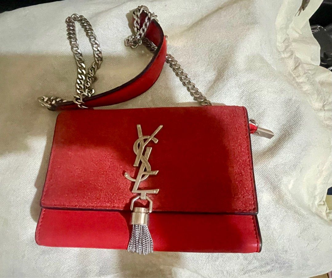 sling bag (Category: Luxury Bags & Wallets) located in Makati City. Submitted by shemiyu (Listing ID 1372221610, Image 2). Description: Sale! project bag mini sling red bag. Combination of suede and leather RFS: declutter .