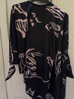 (Category: ) located in . Submitted by Happiness_Preloved (Listing ID 1372088993, Image 1). Description: .