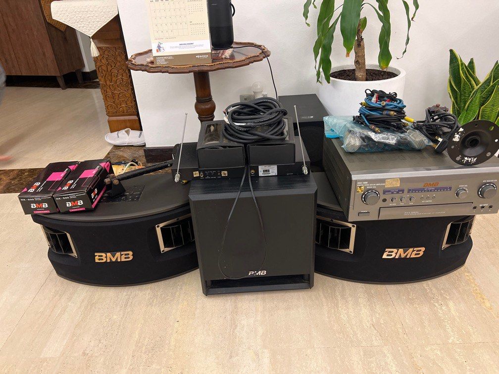 2 BMB speakers, 1 BMB booster, 1 BMB amplifier, 2 BMB microphones, 1 ...