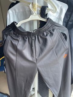（分類：）位於 。 由 julieshum 提交（商品編號 1367132816，圖片 1）。簡介： 。