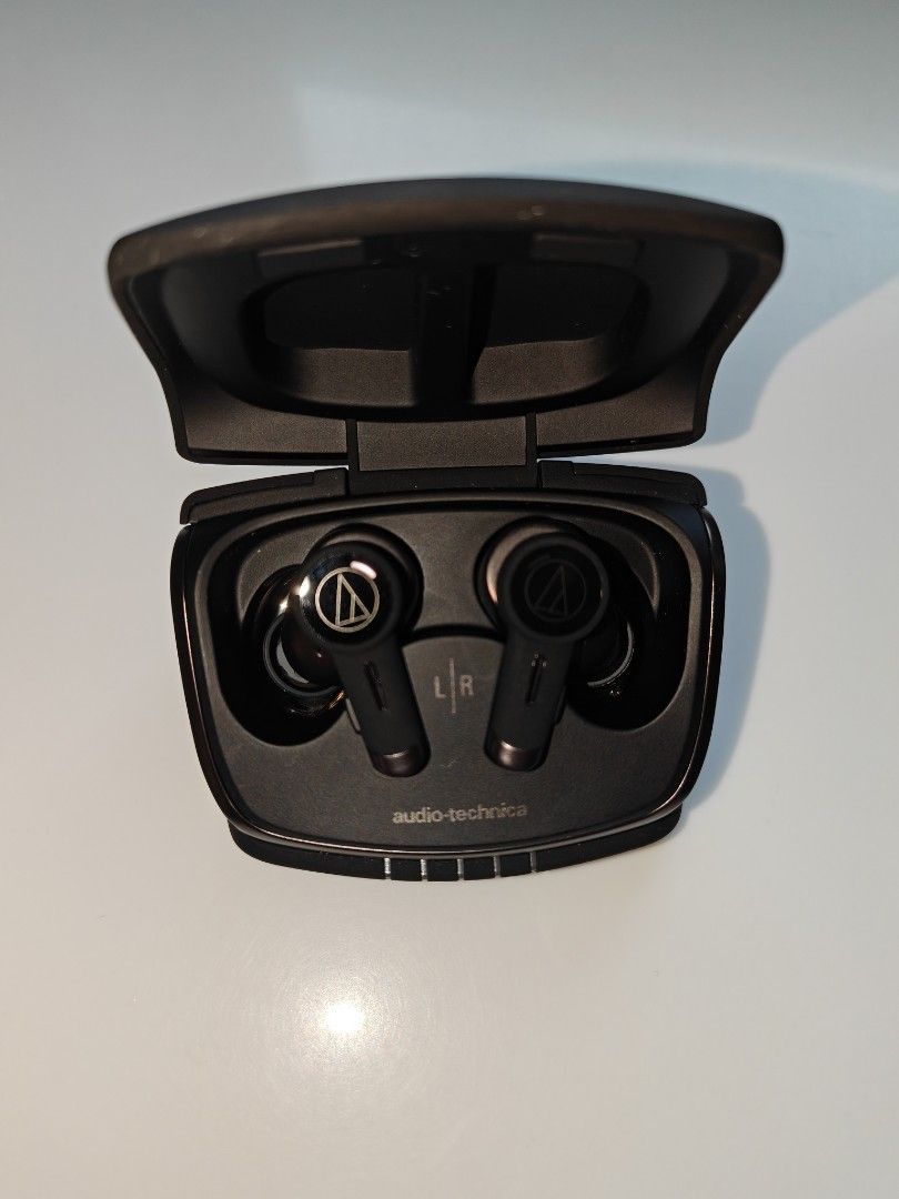 Audio Technica TWX9 True Wireless Earphones (Category: Earphones) located in Singapore. Submitted by sammyz85 (Listing ID 1367182363, Image 2). Description: Selling a lightly used Audio Technica TWX9 True Wireless earphones. Comes with original box and accessories. Eartips and charging cable unused as I used my own. Bought from Metapod SG. No more warranty..