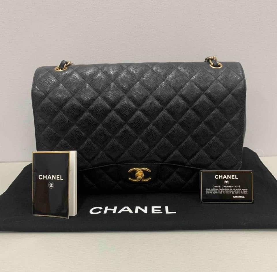 Authentic Chanel Maxi flap double caviar with gold hardware (Category: Luxury Bags & Wallets) located in Manila. Submitted by houseoflouvre (Listing ID 1367278336, Image 1). Description: Authentic Chanel Maxi Double flap Caviar in GHW Complete with serial sticker, serial card, care card, Dustbag .