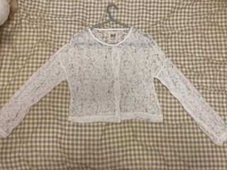 通花縷空上衣（購自banananaxx)64198416870659110