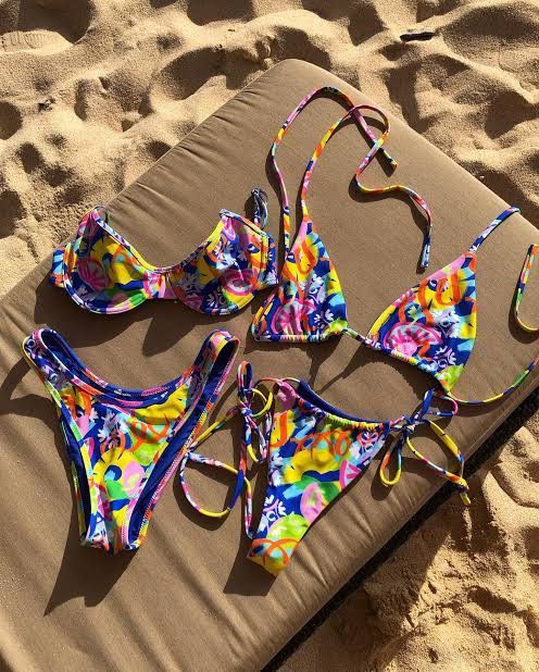 Blackbough Bikini (Top - left, Bottoms - Right) (Category: Bikinis & Swimsuits) located in Pasig City. Submitted by ysabeldc (Listing ID 1367184725, Image 1). Description: Message for when worn! Small for both. *not my photo* Tags: Blackbough kulakini Frankie’s triangl.
