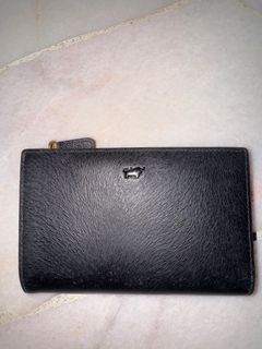 (Category: ) located in . Submitted by easetrading (Listing ID 1367256031, Image 1). Description: .