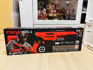 （分類：）位於 。 由 e.momo 提交（商品編號 1367286333，圖片 1）。簡介： 。