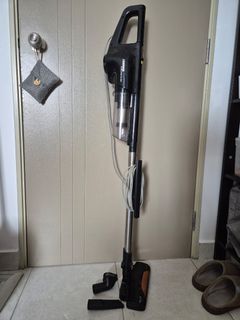 (Category: ) located in . Submitted by mj2194 (Listing ID 1367120603, Image 1). Description: .