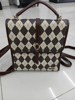 (Kategori: ) berada di . Dikirim oleh pertiwieka11775 (ID iklan 1367239858, Gambar 1). Deskripsi: .