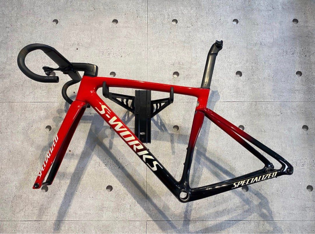Frame Specialized SL7 size 53 (Category: Parts & Accessories) located in Singapore. Submitted by sgbikes.id (Listing ID 1367149584, Image 2). Description: Frameset Specialized SL7 size 52 Used Used LIKE NEW .